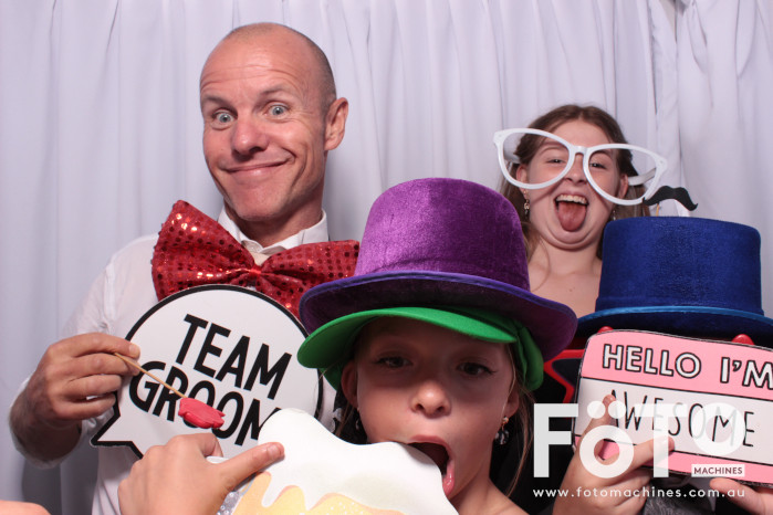 Diandra and Nick’s Wedding | View more photos from the event at gallery.fotomachines.com.au/u/FOTOMachines/Diandra-and-Nick’s-Wedding